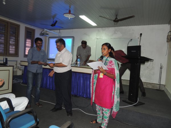 Distribution of participation certificates to the workshop participants~