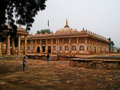 1200px-Sarkhej